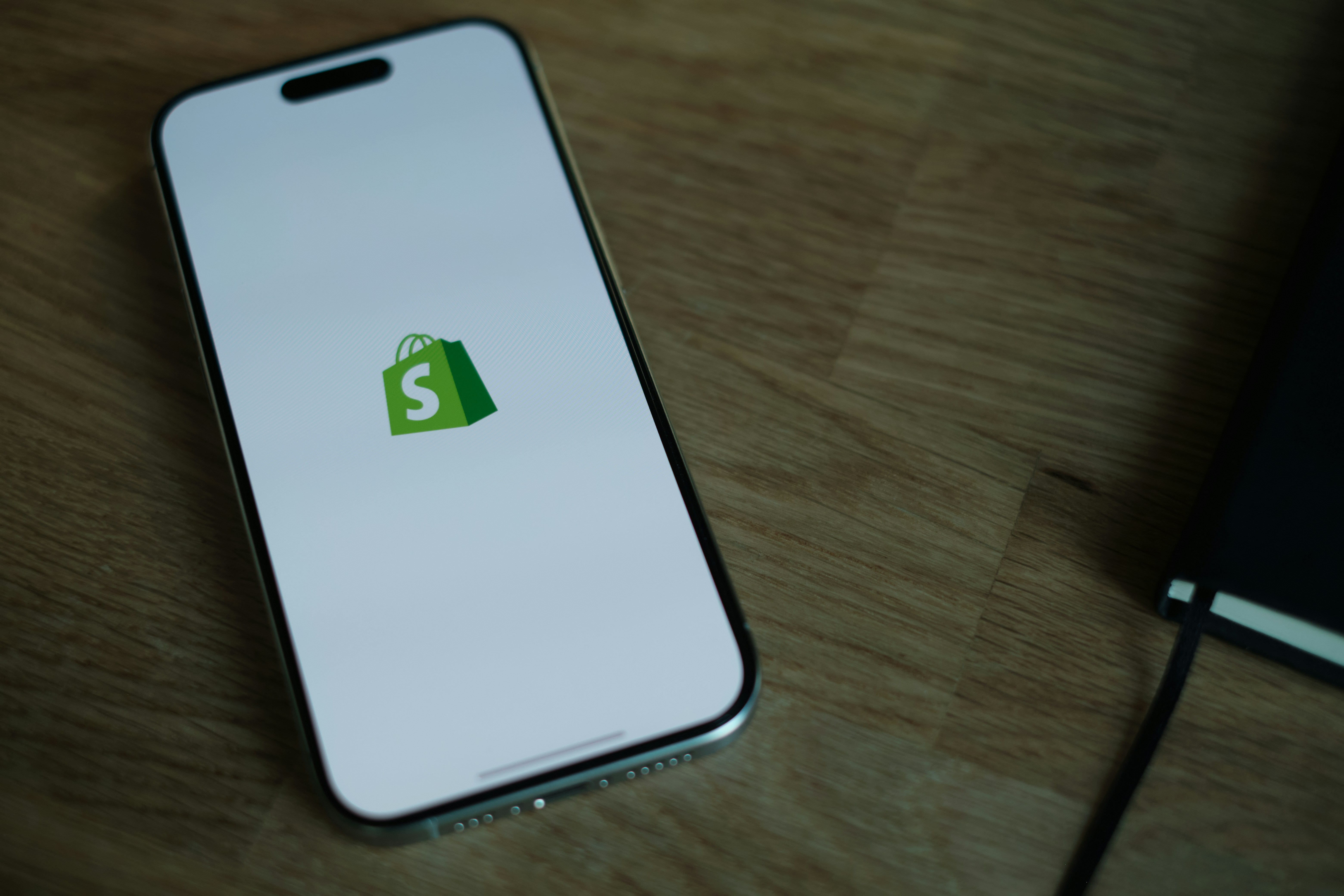 10 Powerful Ways to Build a Shopify Shop for Passive Income with Dropshipping